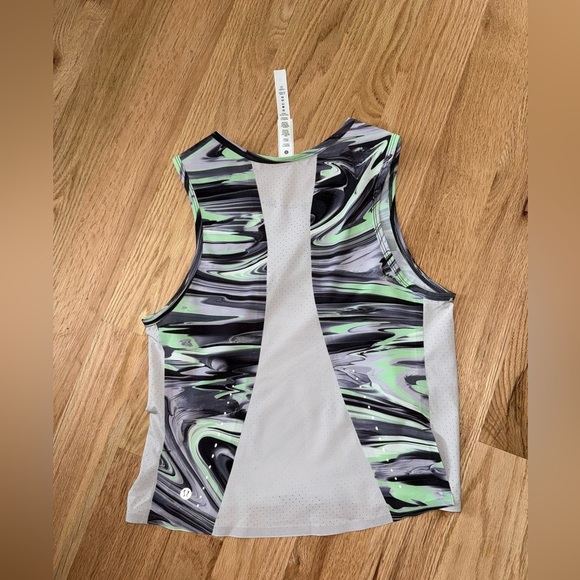 NEW Lululemon Swift Ventilated Running Tank Top Paint Glide Warp Multi Size 4 - Picture 9 of 11